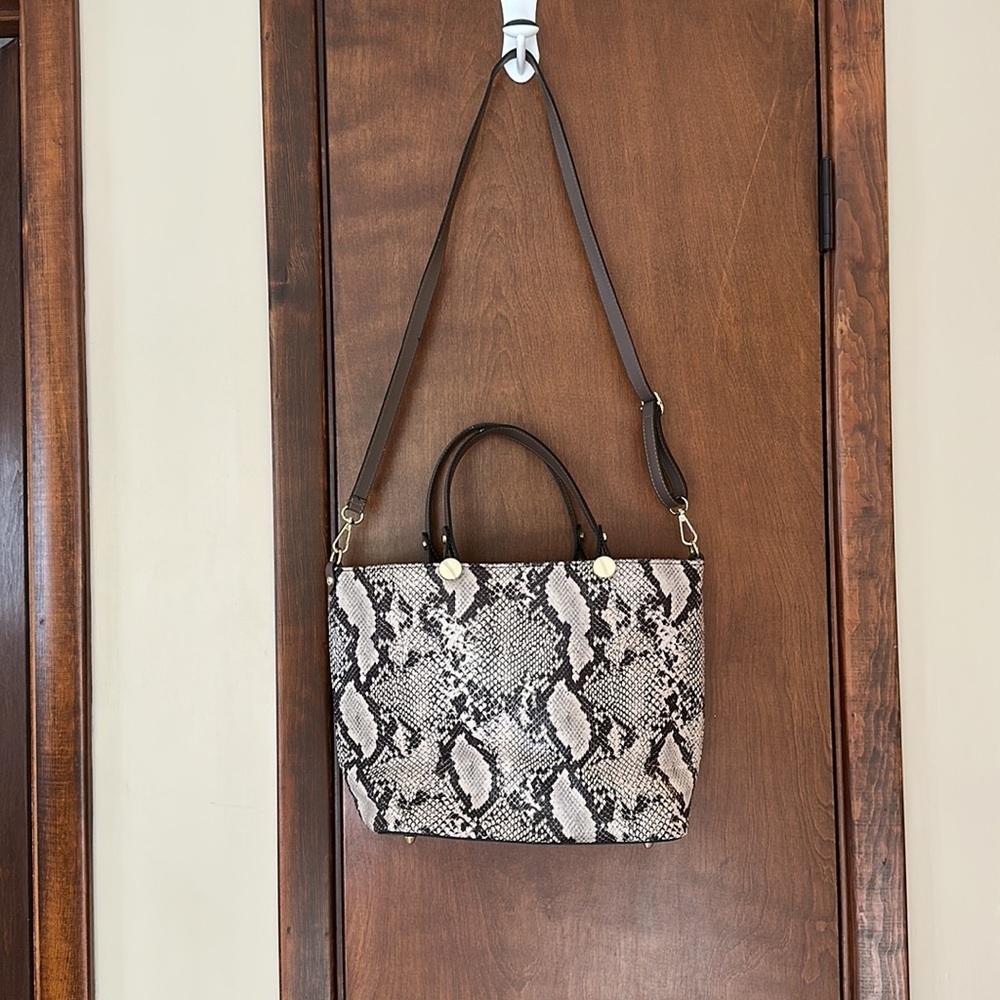 Italian made snake skin pattern leather tote bag - bought straight from Italy - Picture 3 of 6